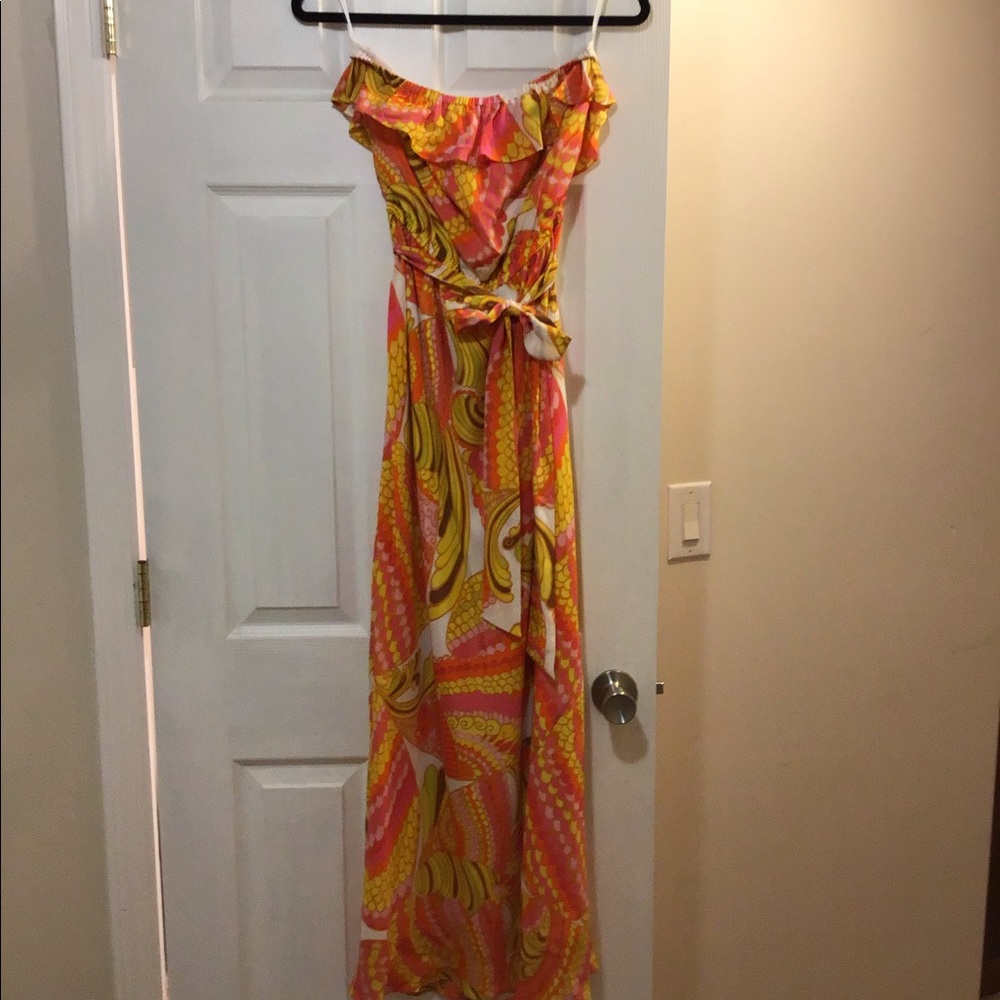 Dress - Picture 2 of 2